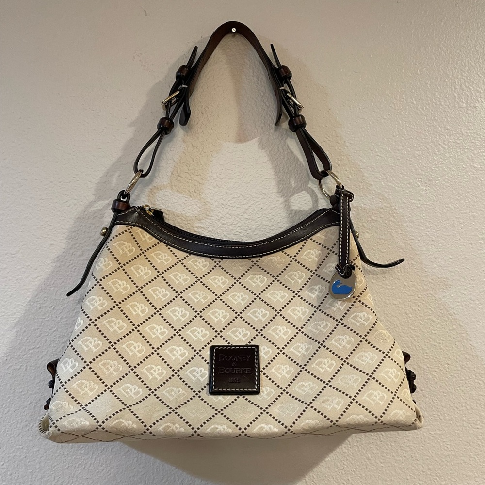 Genuine Vintage Dooney & Bourke Purse